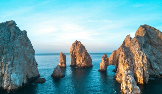 Ser felices en Los Cabos: el paraíso mexicano de sol, wellness y gastronomía que garantiza una dosis extra de serotonina