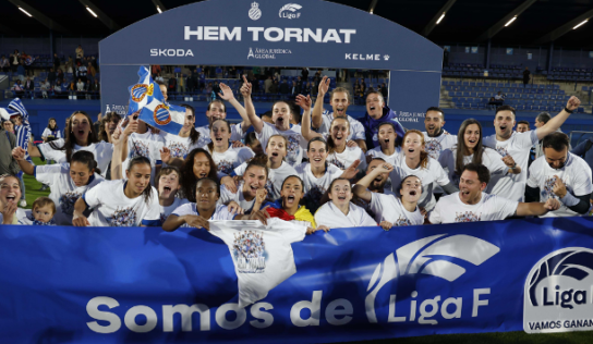 El RCDE Femenino hace historia de la mano de Área Jurídica Global