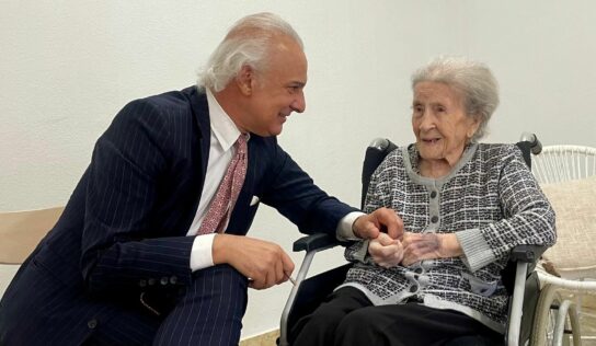 Crescencia a sus 109 años se une a la prestigiosa ‘Guía para Vivir Sanos 120 años’ del Dr. Manuel de la Peña