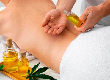 Descubre el arte de los masajes sensitivos con aceites