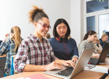 El impacto de la IA en la educación: cómo afecta su uso a los jóvenes