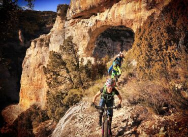 Parque Natural de la Sierra y Cañones de Guara, donde sus infinitos senderos llenos de historia, naturaleza y arte se funden