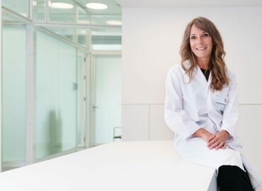 «Hoy en día es posible tratar prácticamente todas las varices sin recurrir a cirugía», doctora Nerea García Garai