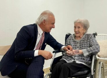 El Dr.de la Peña, reputado cardiólogo, demuestra con historias reales que se puede llegar sano a los 120 años