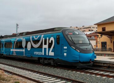 FCH2RAIL, el tren de hidrógeno que marca un futuro más sostenible para el ferrocarril con apoyo de Adif