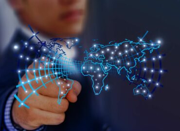 La IA, el nuevo pasaporte al éxito profesional: Cómo convertirse en la pieza clave que buscan las empresas