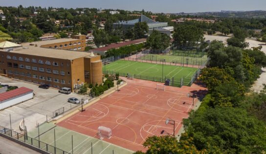 El Colegio Santa María de los Rosales, entre los 100 mejores colegios de España según el ranking MiCole.net 2025