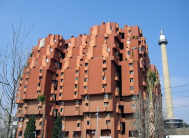 DmasC Arquitectos analiza la vuelta del Brutalismo