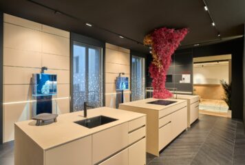 Küppersbusch potencia el diseño minimalista de un espacio de Casa Decor con su gama MattBlack