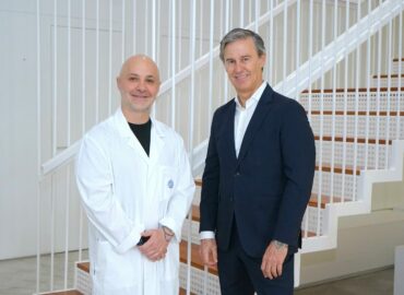 El Dr. Tabush se une a Clínica Dermatológica Internacional para formar a su equipo en el uso de UltraClear