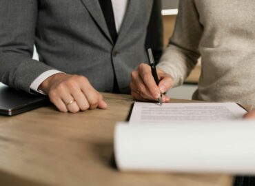 Cinco claves para que este verano las empresas apliquen correctamente la Ley en la contratación de duración determinada y así evitar sanciones de hasta 10.000 euros por contrato