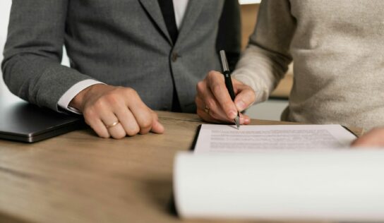 Cinco claves para que este verano las empresas apliquen correctamente la Ley en la contratación de duración determinada y así evitar sanciones de hasta 10.000 euros por contrato