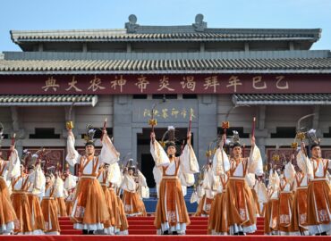 Se celebra una ceremonia ritual ancestral en Suizhou, ciudad natal del emperador chino Yan