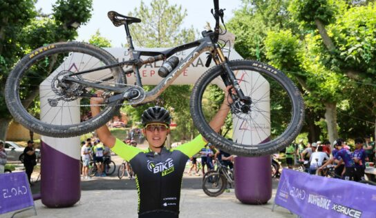 Un junior hecho en el Circuito conquista Jadraque: victoria para Mateo Alcívar