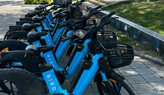Bird lanza su servicio de bicicletas y patinetes compartidos en Getafe, reforzando la movilidad sostenible en la ciudad