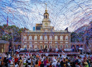 Philadelphia Convention & Visitors Bureau celebra el 4 de julio en Filadelfia, la cuna de los Estados Unidos