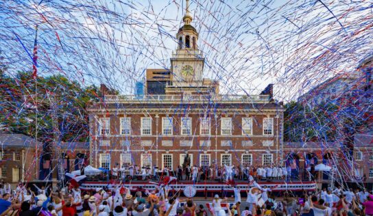 Philadelphia Convention & Visitors Bureau celebra el 4 de julio en Filadelfia, la cuna de los Estados Unidos