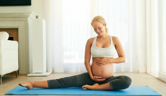 Dra. Teresa Santa Cruz, ginecóloga de Policlínica Gipuzkoa: Alimentación y ejercicio durante el embarazo, claves para la salud materna y fetal