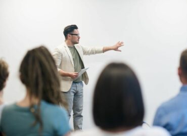 COFPE: abierto el plazo de preinscripción en el Certificado Oficial de Formación Pedagógica y Didáctica equivalente para ser profesor de FP 100% online