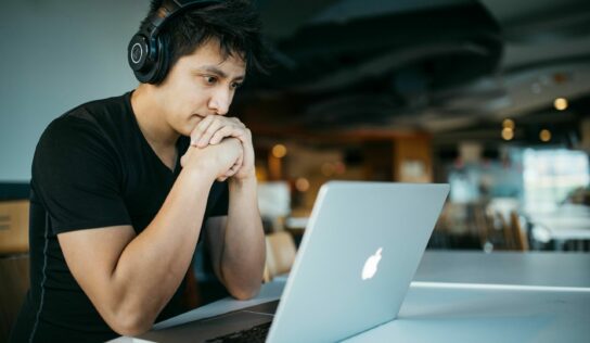 Máster en Comercio Exterior: tres opciones en España que se adaptan a un mercado global exigente