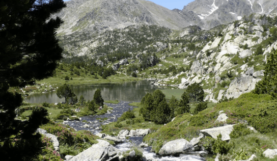 Las salidas guiadas al Bac de Llívia, una propuesta veraniega para descubrir el corazón de la Cerdanya