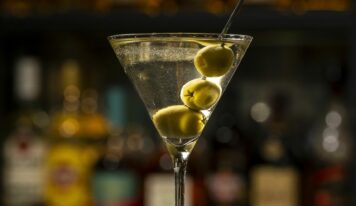 Alchemist 1967: la coctelería de autor que transforma lo ordinario en extraordinario y conquista Madrid