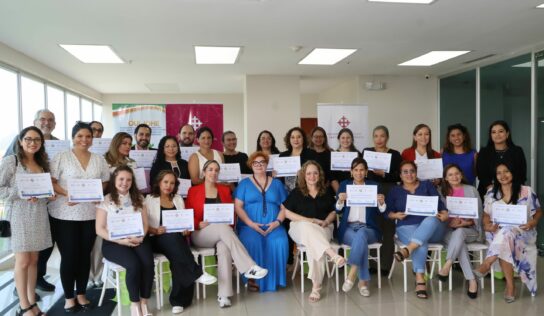 Doctrina Qualitas certifica a los representantes de las universidades de la Organización Universitaria Interamericana (OUI)