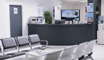 España alcanza máximos históricos en el tiempo de espera en hospitales y centros sanitarios en los últimos dos años