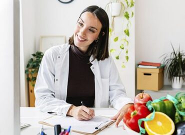 Formación Universitaria institución académica líder en la preparación para el Técnico Superior en Dietética