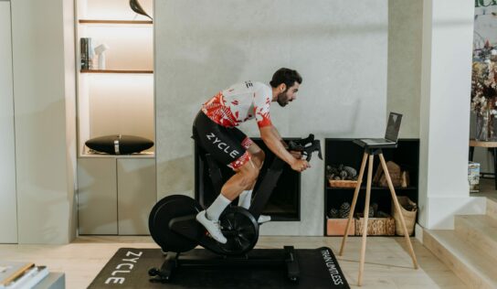 Arranca la temporada con ZBike Infinity: innovación y realismo para un indoor sin límites