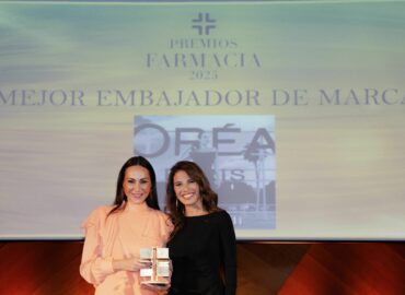 Ana Milán, elegida por los consumidores como la Mejor Embajadora en los Premios Farmacia 2025