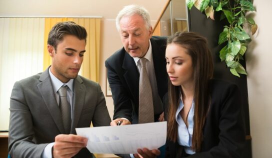 Correduría de Seguros Pueyo destaca la importancia de contar con un Seguro de Responsabilidad Civil contra Terceros para proteger a empresas ante imprevistos