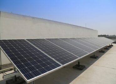 Instalar placas solares en el tejado: seguridad, ahorro y sostenibilidad garantizados por Solar360