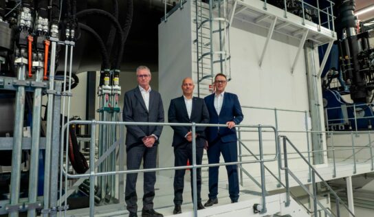 Schaeffler y LORC abren conjuntamente en Dinamarca la instalación de pruebas más potente del mundo para rodamientos de aerogeneradores