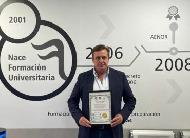 Ignacio Campoy Aguilar, Cum Laude por el Instituto Internacional de Estudios Globales para el Desarrollo Humano