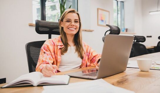 Formación Universitaria lanza su curso online preparatorio para el Título Oficial de Técnico en Gestión Administrativa