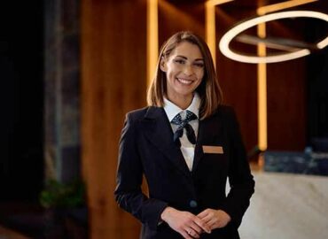 Formación Universitaria prepara a futuros líderes del sector hotelero con su curso online para obtener el Título Oficial de Técnico Superior en Gestión de Alojamientos Turísticos