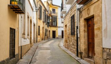 El Fondo de la Comunidad de Airbnb apoya a seis asociaciones españolas para preservar y dinamizar comunidades rurales en todo el país