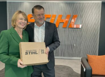 STIHL España recibe la visita de Elke Büdenbender, primera dama alemana