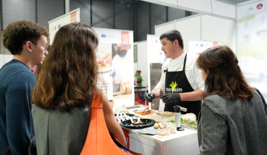 Dos bocados que conquistan: tartaleta de bloc de Foie Gras y micuit caramelizado