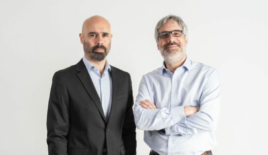 Deloyers, reconocida por Best Lawyer como Best Law Firm en Information Technology Law, Privacy & Data Protection Law y Technology Law