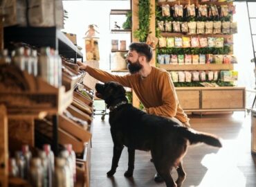 Sustainable Pet Food Foundation: dos encuestas muestran un aumento hacia dietas sostenibles para mascotas