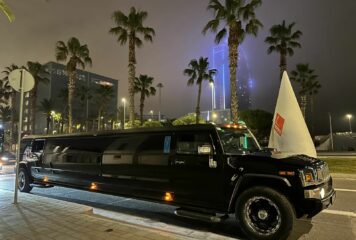 La limusina Hummer negra más grande de Cataluña llega a Barcelona tras ser galardonada como ‘Miss Las Vegas’