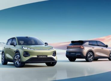 El CHANGAN Q05 debuta atrayendo la atención mundial hacia la gama de vehículos eléctricos inteligentes de Changan