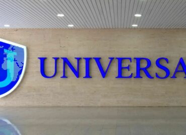 España, el país con mayor sobrecualificación universitaria de la UE, mientras las ofertas laborales priorizan la FP