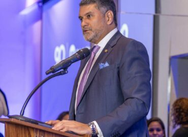 Andrés Farrugia detalla nuevo programa de financiamiento para trabajadores de la construcción