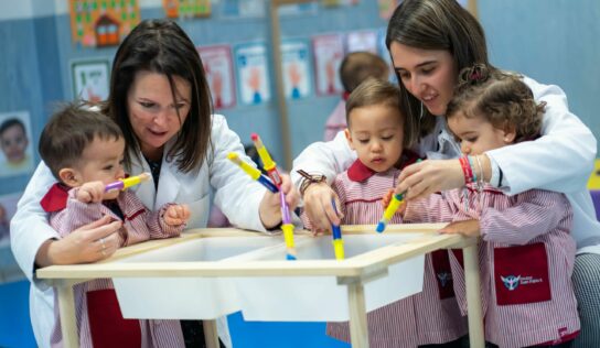 Los primeros tres años de vida: la base invisible sobre la que se construye todo el aprendizaje