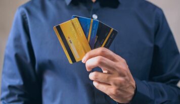 Plataforma de Reclamación explica el derecho de consumidores a reclamar cláusulas abusivas en contratos de crédito revolving