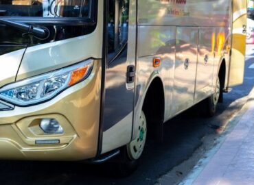Moguer Bus lidera el sector del alquiler de autobuses en Huelva con soluciones personalizadas para grandes eventos y empresas