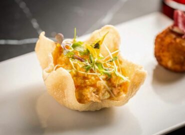 Castizo, madrileño y muy actual, así es El Lince, recién llegado a Chueca